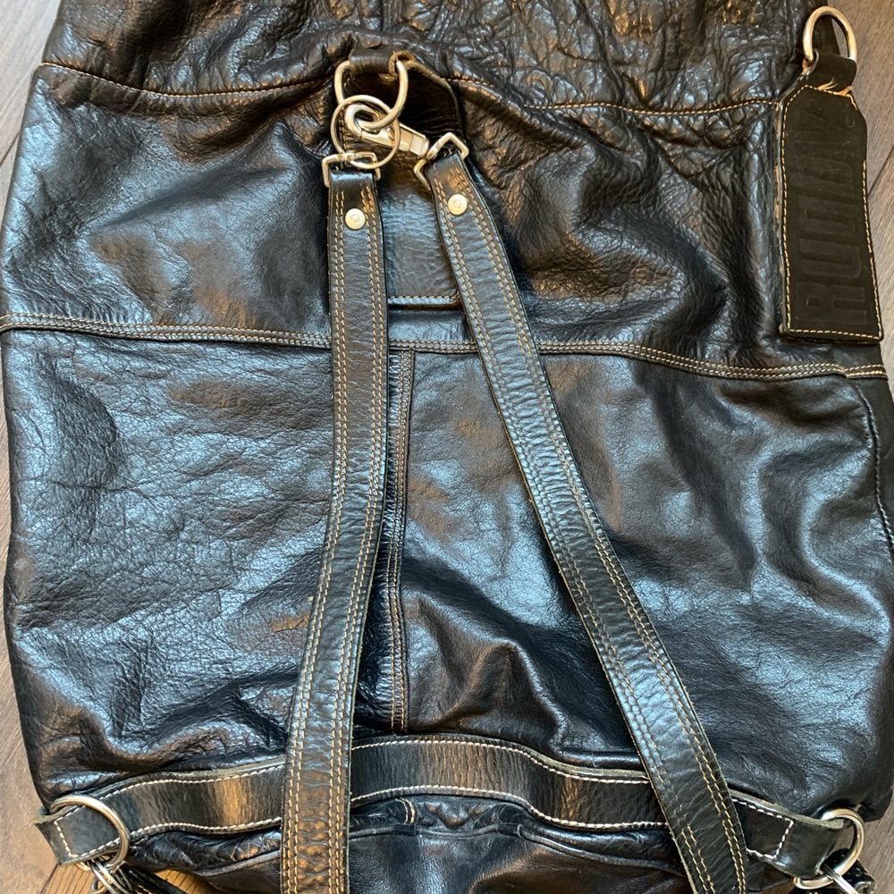 SOLD - Rugby (m0851) vintage backpack/duffel in GUC - Picture 4 of 10